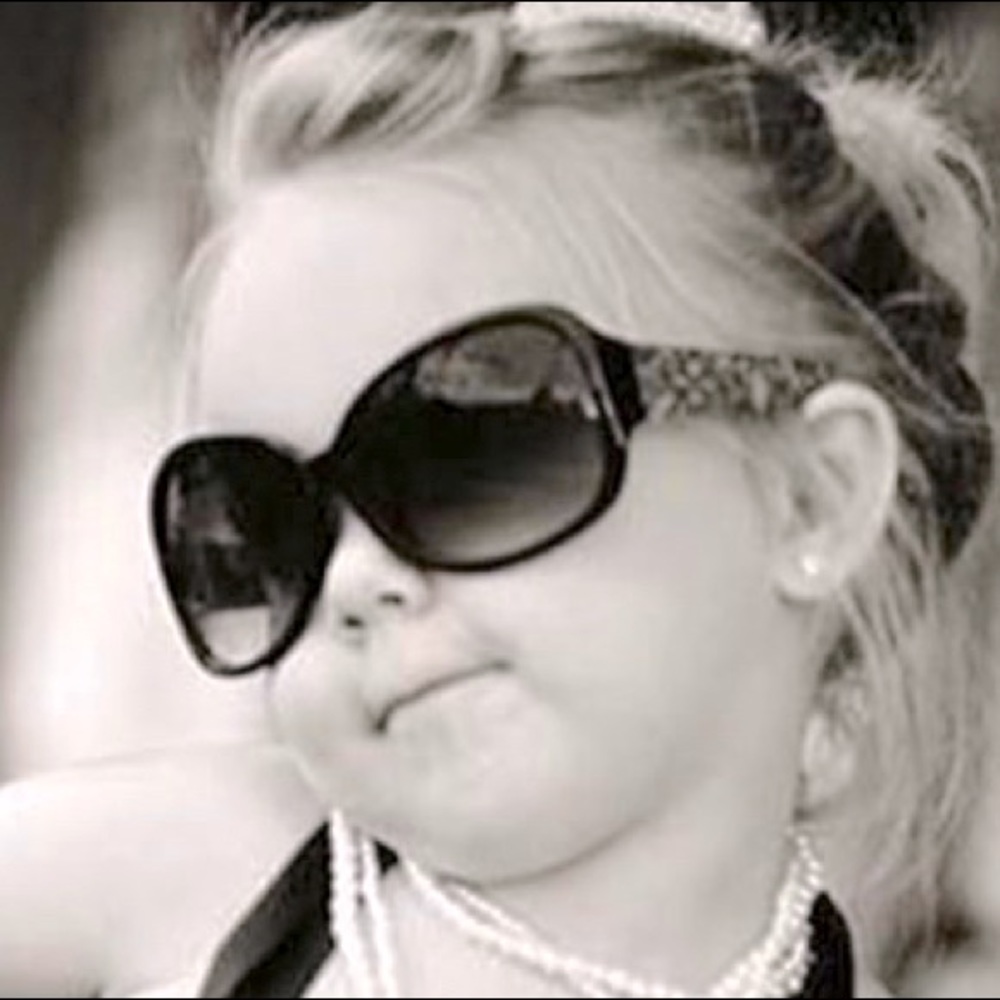 Meet your Posher, Cyn